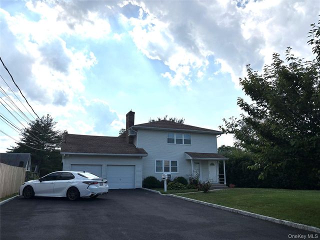 8 Locust Street, Glen Cove, NY 11542