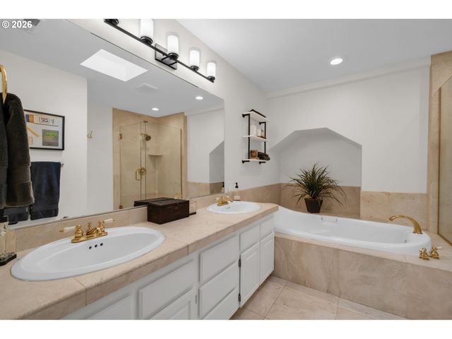 28461 Sw MEADOWS Loop, Wilsonville, OR 97070