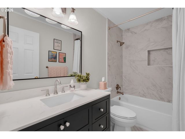 28461 Sw MEADOWS Loop, Wilsonville, OR 97070