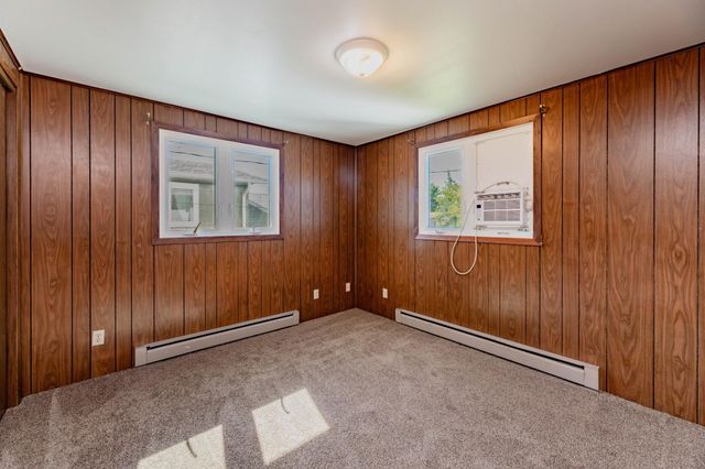 3119-3121 10th Avenue N, Fargo, ND 58102