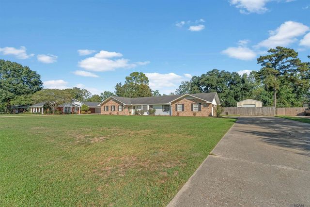 5824 FENNWOOD DR, Zachary, LA 70791
