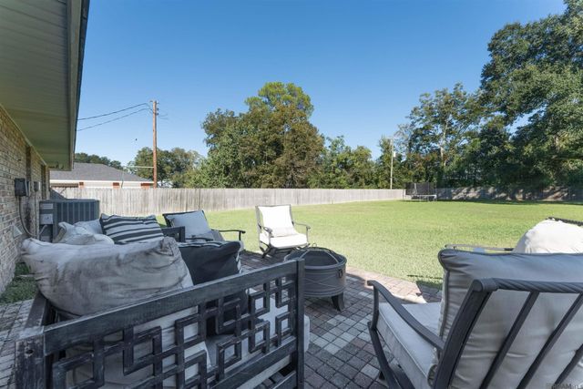 5824 FENNWOOD DR, Zachary, LA 70791