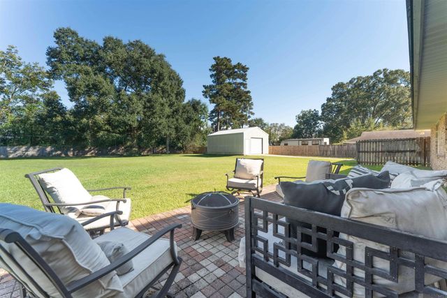 5824 FENNWOOD DR, Zachary, LA 70791