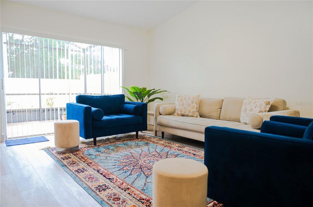 Image 15 of property listing at 4019 MEANDERING COURT, Orlando, FL 32822