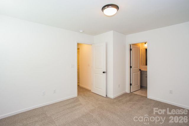 11828 Avocet Street, Charlotte, NC 28215