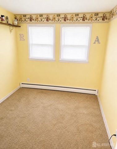 13 Ginda Avenue, Carteret, NJ 07008