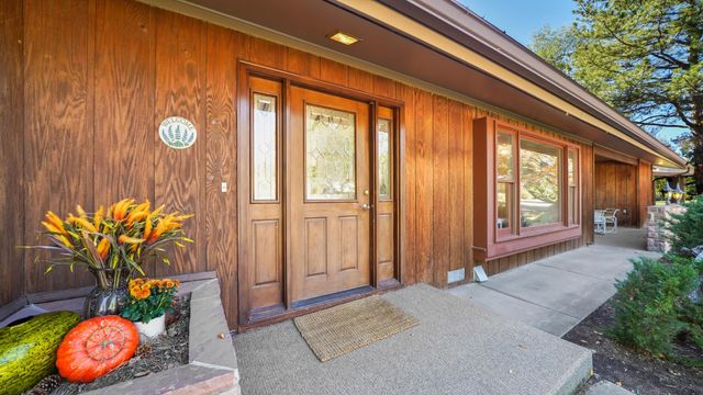 698 Round Hill Drive, Grand Junction, CO 81506