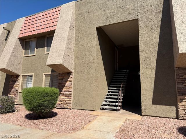 5281 River Glen Drive 222, Las Vegas, NV 89103