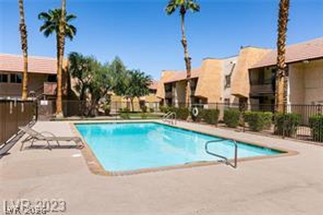 5281 River Glen Drive 222, Las Vegas, NV 89103
