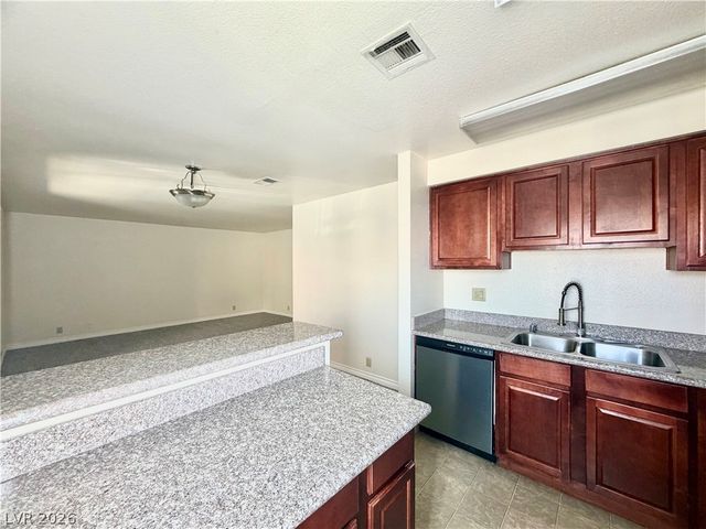 5281 River Glen Drive 222, Las Vegas, NV 89103