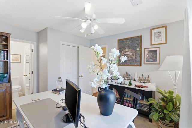 8009 Chambord Way, Powell, TN 37849