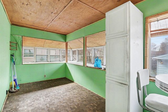 1562 Lafayette Boulevard, Lincoln Park, MI 48146