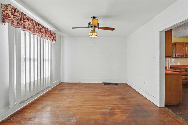 1562 Lafayette Boulevard, Lincoln Park, MI 48146