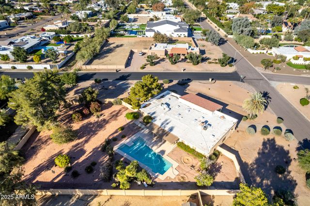 8129 E CHARTER OAK Drive, Scottsdale, AZ 85260