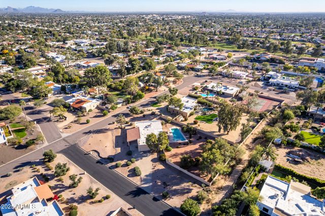 8129 E CHARTER OAK Drive, Scottsdale, AZ 85260