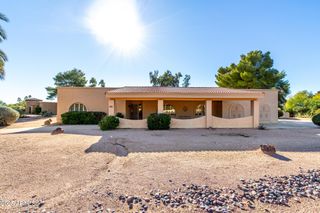 8129 E CHARTER OAK Drive, Scottsdale, AZ 85260