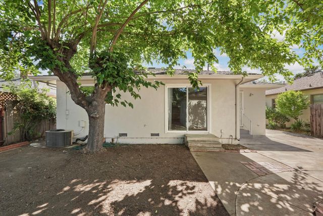 2135 Manchester Ave, Stockton, CA 95204
