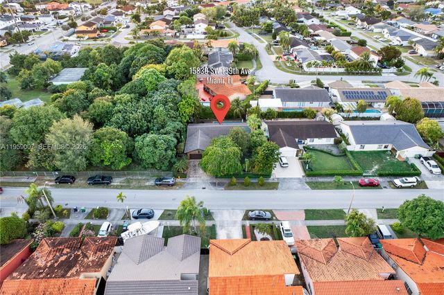 15830 SW 139th Ave, Miami, FL 33177