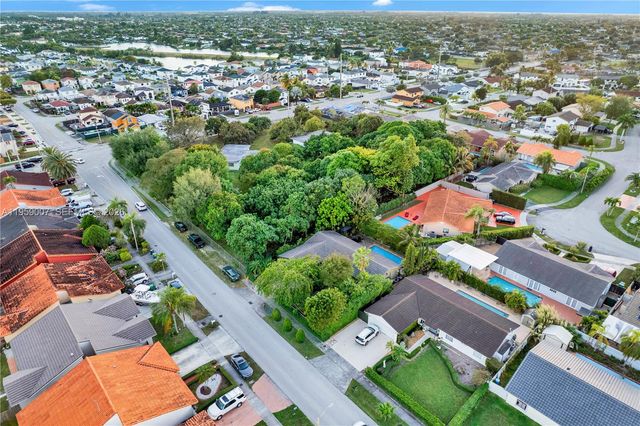 15830 SW 139th Ave, Miami, FL 33177