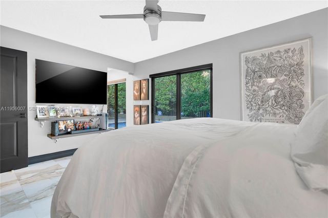 15830 SW 139th Ave, Miami, FL 33177