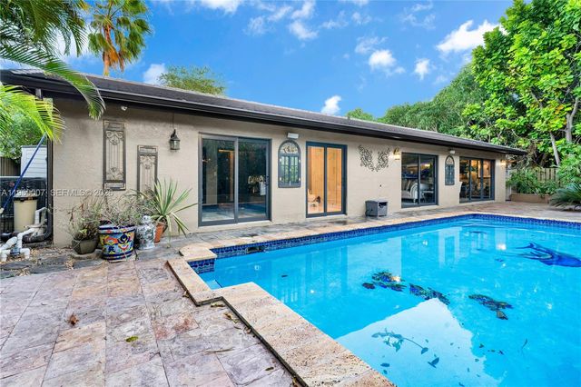 15830 SW 139th Ave, Miami, FL 33177