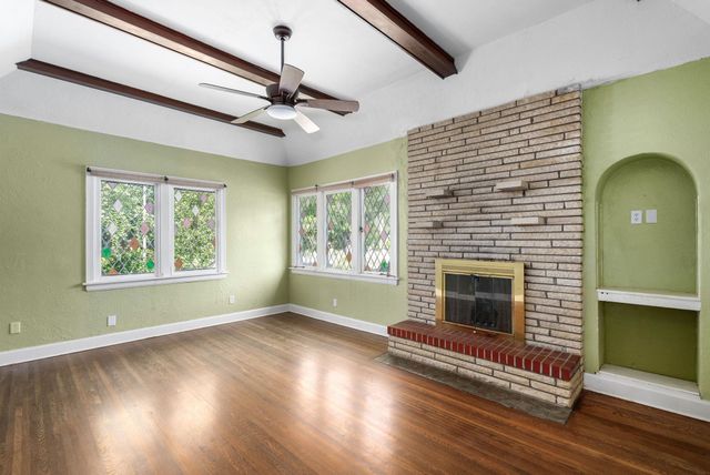 3711 Sleepy Hollow Dr, Wichita, KS 67208