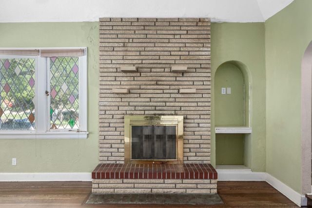 3711 Sleepy Hollow Dr, Wichita, KS 67208