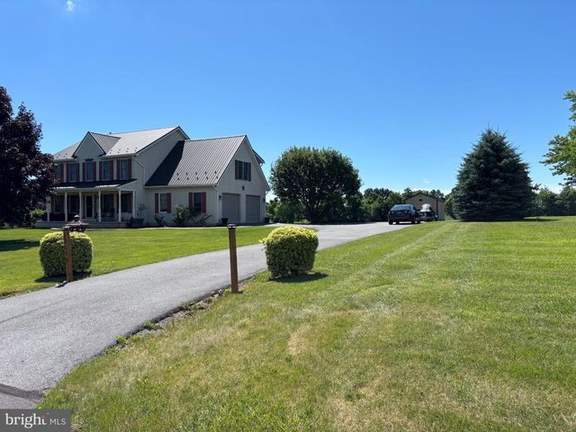 12650 GARNES RD, Mercersburg, PA 17236
