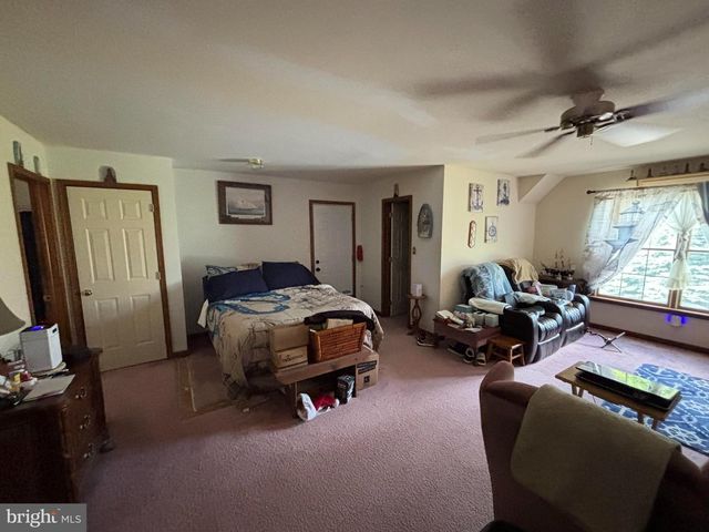 12650 GARNES RD, Mercersburg, PA 17236