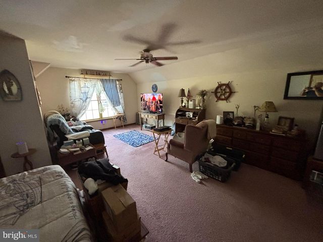 12650 GARNES RD, Mercersburg, PA 17236
