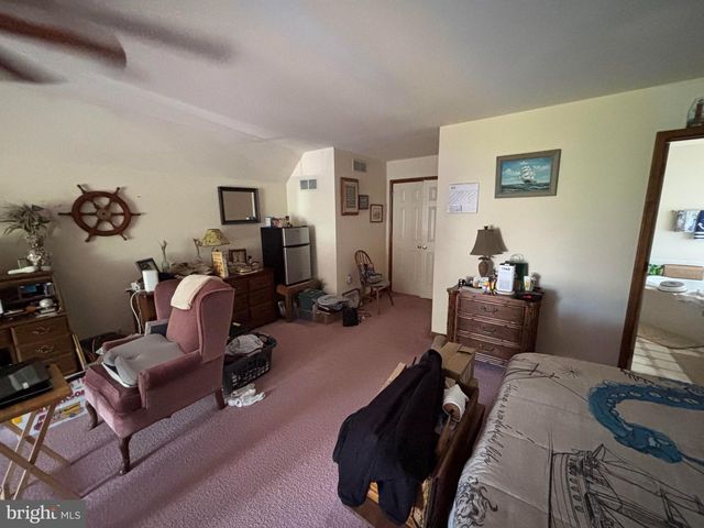 12650 GARNES RD, Mercersburg, PA 17236