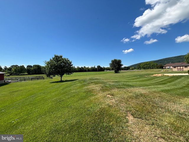 12650 GARNES RD, Mercersburg, PA 17236