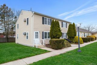 1000 9th Street #D38, Greenport, NY 11944