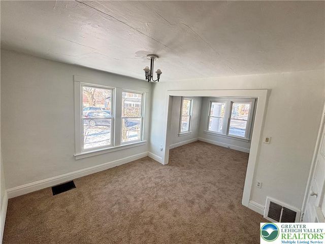 526 Park Place, Bethlehem City, PA 18018