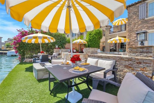 43240 Bacino Court, Indio, CA 92203