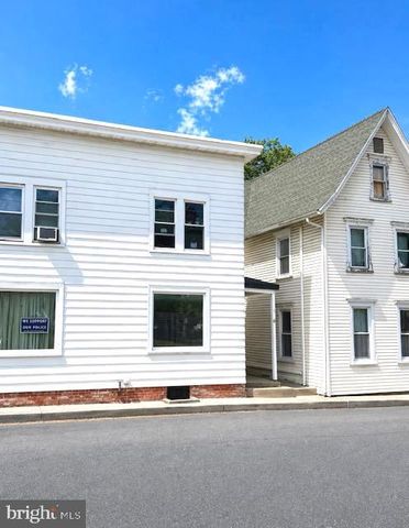 10 S 2ND ST, Dillsburg, PA 17019