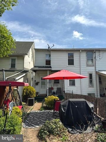 10 S 2ND ST, Dillsburg, PA 17019