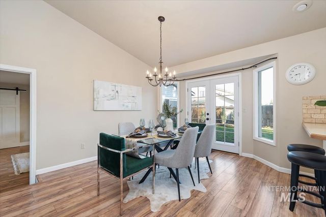 1544 E Falcon Rim Ct, Eagle, ID 83616