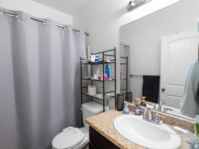 128 W PARRAMATTA LN, Salt Lake City, UT 84115