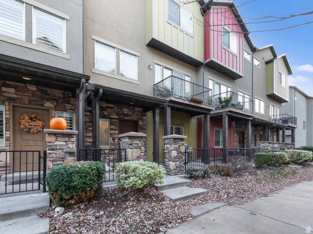 128 W PARRAMATTA LN, Salt Lake City, UT 84115