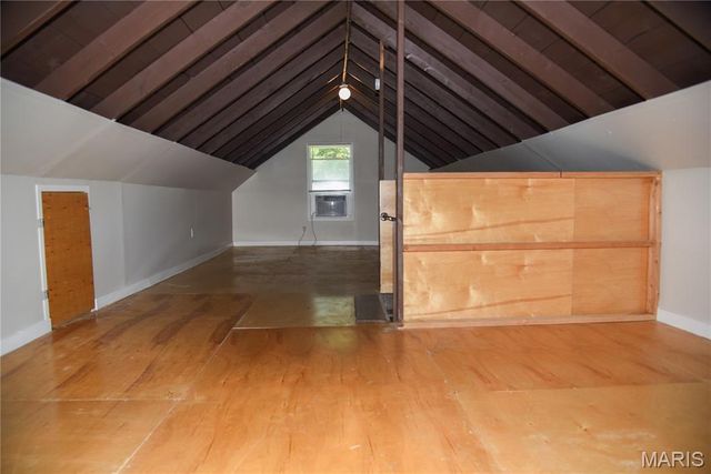 3241 Coles Avenue, St Louis, MO 63114