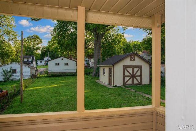 3241 Coles Avenue, St Louis, MO 63114