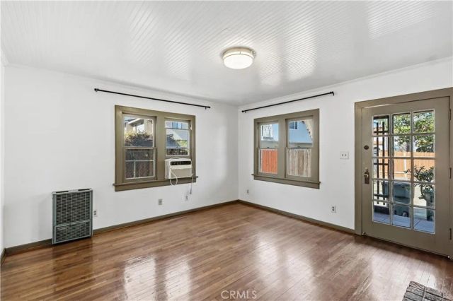 165 S Meridith Avenue, Pasadena, CA 91106