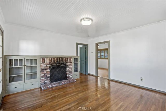 165 S Meridith Avenue, Pasadena, CA 91106