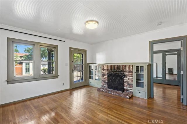 165 S Meridith Avenue, Pasadena, CA 91106