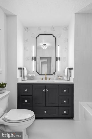 129 S CHURCH ST, Moorestown, NJ 08057