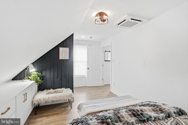 129 S CHURCH ST, Moorestown, NJ 08057