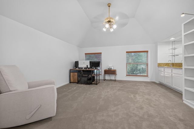 7804 Blue Lilly DR, Austin, TX 78759