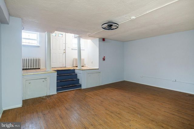 4815 WALNUT ST, Philadelphia, PA 19139