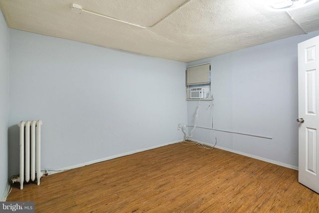 4815 WALNUT ST, Philadelphia, PA 19139